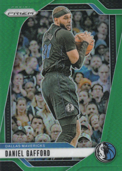 🟢 2024–25 Panini Prizm Green Parallels – Base