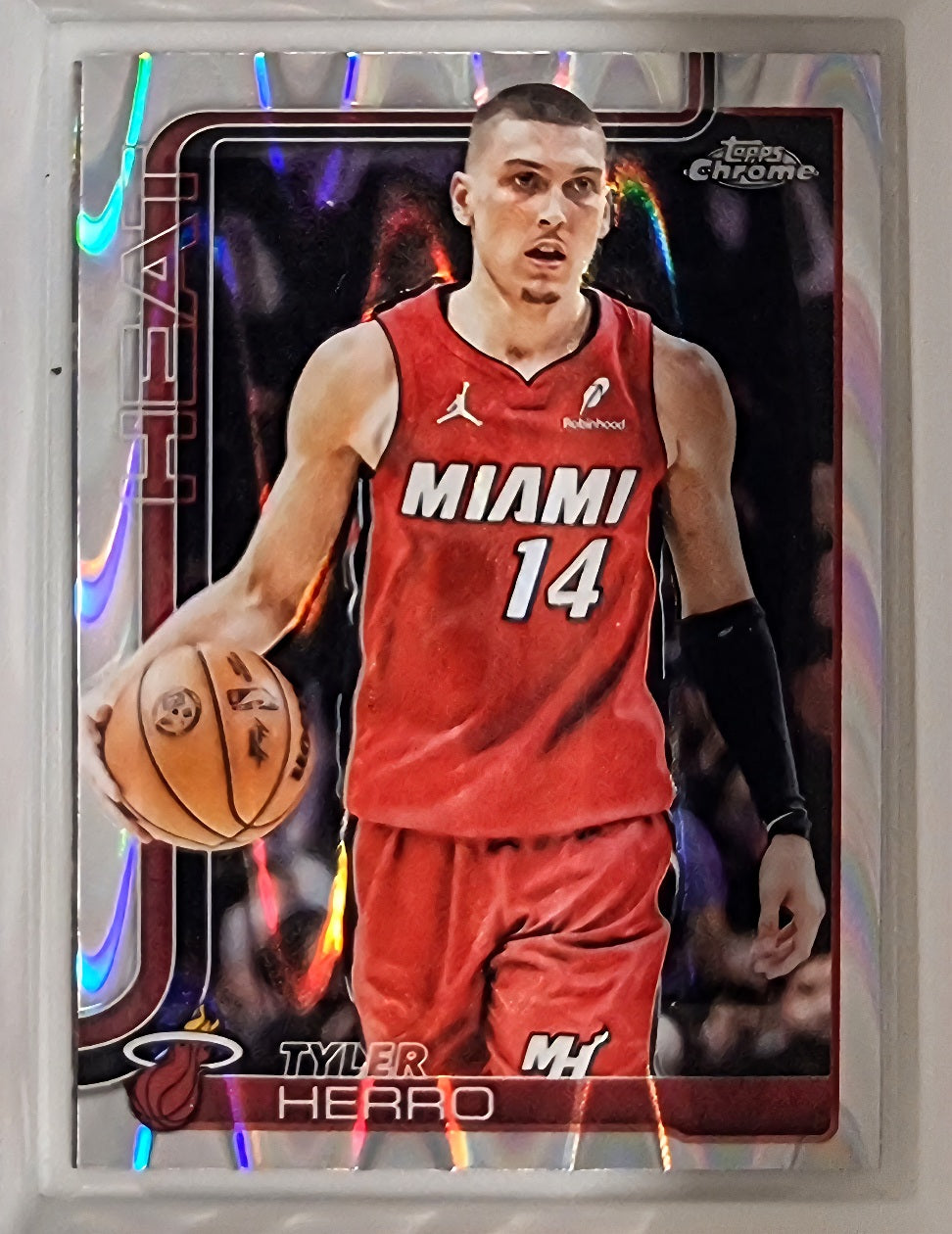 🌊 2025–26 Topps Chrome NBA RayWave Refractors